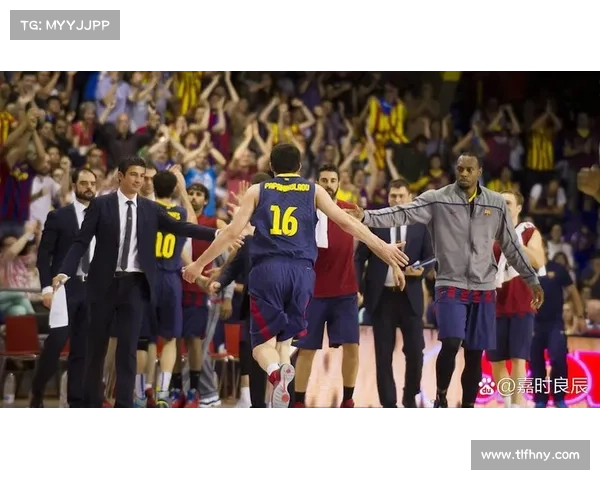 如何通过战术创新与球员培养助力奥林匹亚科斯重返希腊联赛巅峰